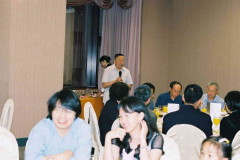 251
